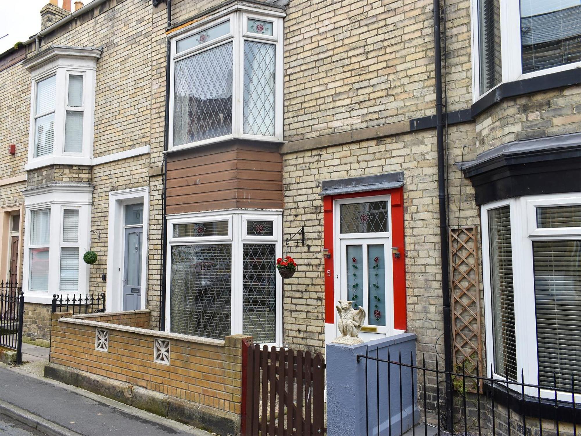 Ruffles Villa Whitby Exterior photo